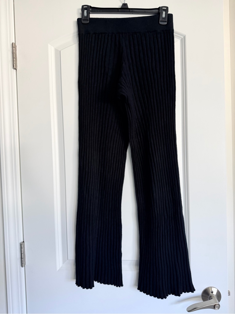 Milano - Women’s Ribbed Knit Black Pants